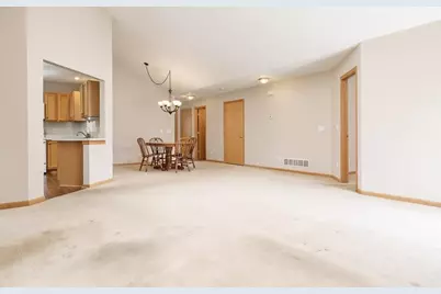 12014 Baneberry Dr #32, Roscoe, IL 61073 - Photo 14