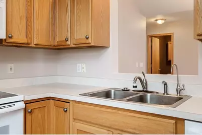 12014 Baneberry Dr #32, Roscoe, IL 61073 - Photo 20
