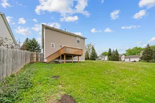 3095 Bauer Dr, Machesney Park, IL 61115 - Photo 34