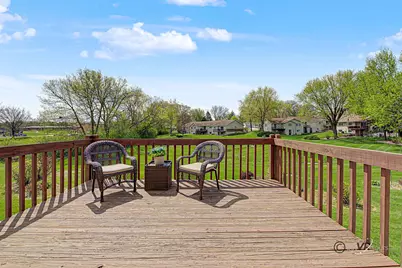 1807 Sierra Court, Freeport, IL 61032 - Photo 8