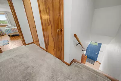 1334 S Blackhawk Avenue, Freeport, IL 61032 - Photo 18