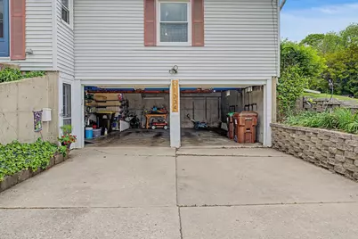 1334 S Blackhawk Avenue, Freeport, IL 61032 - Photo 36