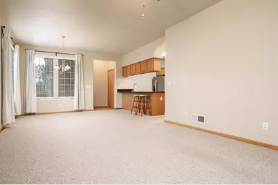 607 Queens Court, Rockton, IL 61072 - Photo 10