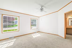 8438 Hickory Tree Dr, Machesney Park, IL 61115 - Photo 24