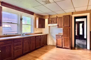 1811 S 4th St, Rockford, IL 61104 - Photo 4