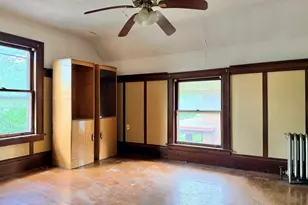 1811 S 4th St, Rockford, IL 61104 - Photo 8