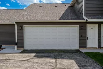 6307 Oak Crest Lane, Loves Park, IL 61111 - Photo 2