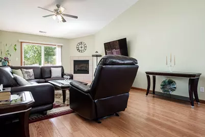 6307 Oak Crest Lane, Loves Park, IL 61111 - Photo 4
