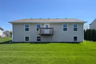 1581 Parkside Dr, Belvidere, IL 61008 - Photo 24