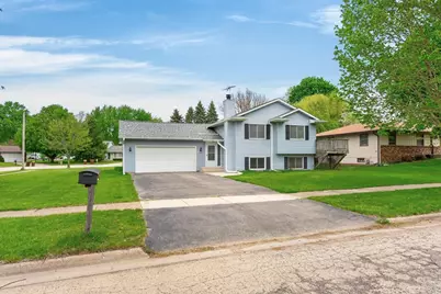 3052 Breezeway Drive, Rockford, IL 61109 - Photo 2