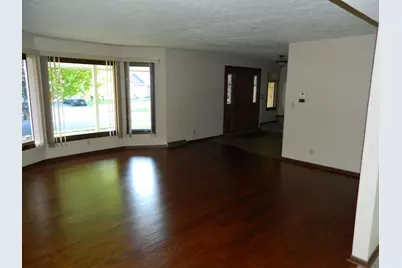 5933 Creekside Lane, Rockford, IL 61114 - Photo 10