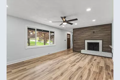 4708 Edgewood Hills, Rockford, IL 61108 - Photo 10