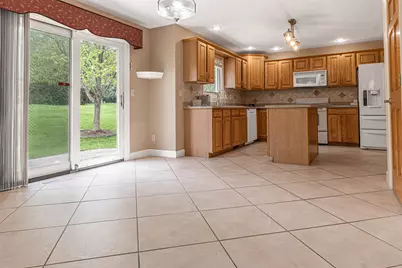 5335 Parliament Place, Rockford, IL 61107 - Photo 18