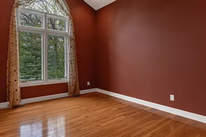5335 Parliament Place, Rockford, IL 61107 - Photo 6