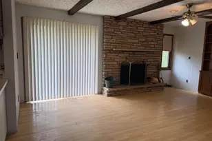 1041 Donna Dr, Belvidere, IL 61008 - Photo 10