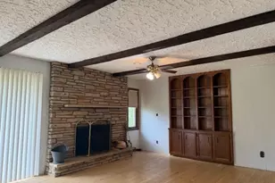 1041 Donna Dr, Belvidere, IL 61008 - Photo 12