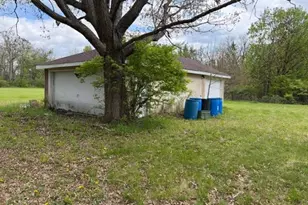 1041 Donna Dr, Belvidere, IL 61008 - Photo 68