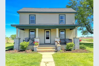 10489 Maple Grove Road, Lanark, IL 61046 - Photo 2