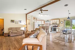 210 Lake Summerset Rd, Lake Summerset, IL 61019 - Photo 12