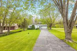 210 Lake Summerset Rd, Lake Summerset, IL 61019 - Photo 6