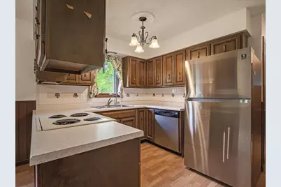 6838 Squaw Prairie Road, Belvidere, IL 61008 - Photo 12