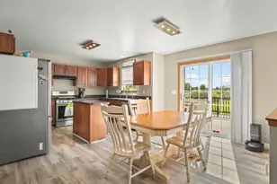 7238 Price Dr, Machesney Park, IL 61115 - Photo 12