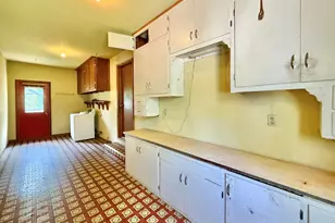 3620 Valerie Rd, Roscoe, IL 61073 - Photo 2