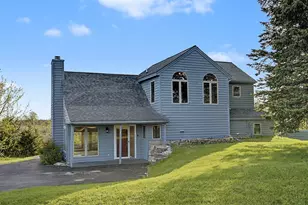 5 Maltby Ct, Galena, IL 61036 - Photo 2