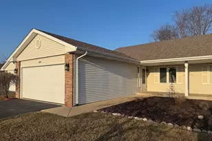 6308 Oak Crest Ln, Loves Park, IL 61111 - Photo 1