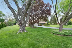 4888 Sudbury Ln, Rockford, IL 61101 - Photo 2