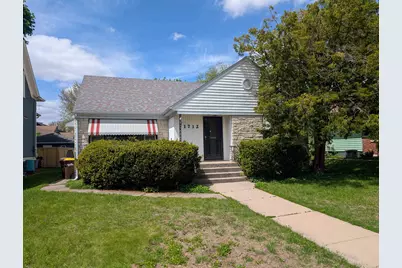 1712 Oxford Street, Rockford, IL 61103 - Photo 1