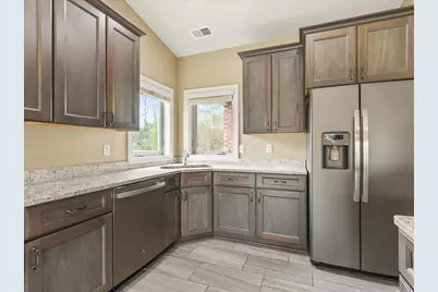 6229 Parks Edge Drive, Loves Park, IL 61111 - Photo 12