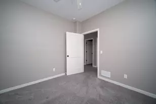 3460 N Bell School Rd, Rockford, IL 61114 - Photo 14