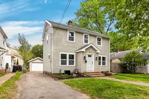 2031 Ridge Ave, Rockford, IL 61103 - Photo 1
