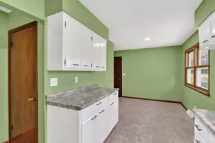 8320 Trudy Rd, Rockford, IL 61108 - Photo 18