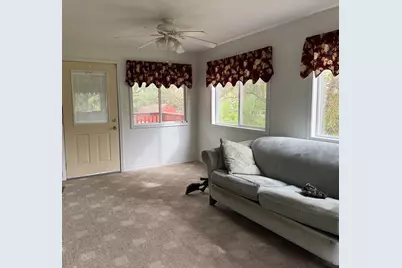 2041 Winchester Drive, Freeport, IL 61032 - Photo 2