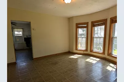 1315 S Rotzler Avenue, Freeport, IL 61032 - Photo 6
