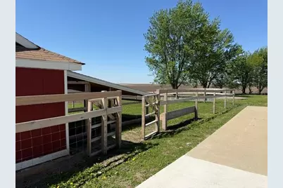 1981 E 8th Rd, Tonica, IL 61370 - Photo 36