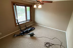836 Golf Course Rd, Crystal Lake, IL 60014 - Photo 20