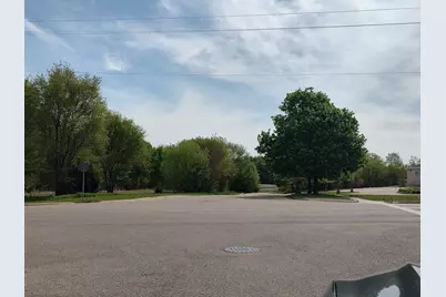 002 E Britnie Drive, Poplar Grove, IL 61065 - Photo 6
