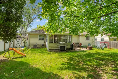 916 Hawthorne Avenue, Rockford, IL 61108 - Photo 20
