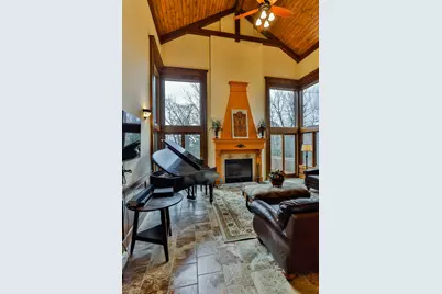 124 Blackhawk Trace, Galena, IL 61036 - Photo 6