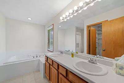 13225 Wynstone Way, Rockton, IL 61072 - Photo 24