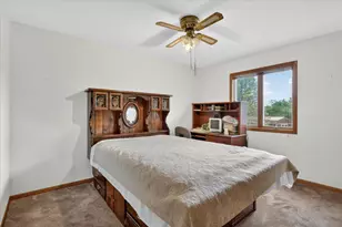 7455 Bermuda Dr, Rockford, IL 61109 - Photo 18