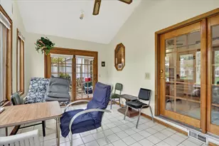 7455 Bermuda Dr, Rockford, IL 61109 - Photo 10