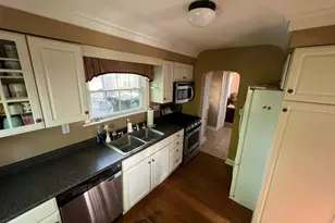 403 N Highland Ave, Rockford, IL 61107 - Photo 4