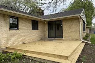 1704 Wedel Ave, Rockford, IL 61103 - Photo 6