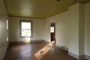 731 Napoleon St, Rockford, IL 61103 - Photo 4