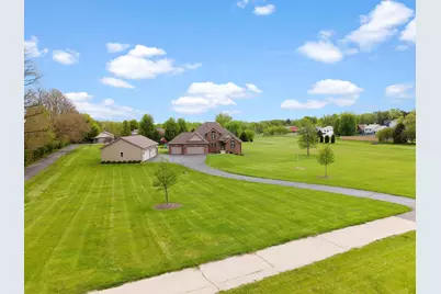 102 Westfield Road, Winnebago, IL 61088 - Photo 46
