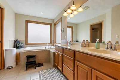 102 Westfield Road, Winnebago, IL 61088 - Photo 26